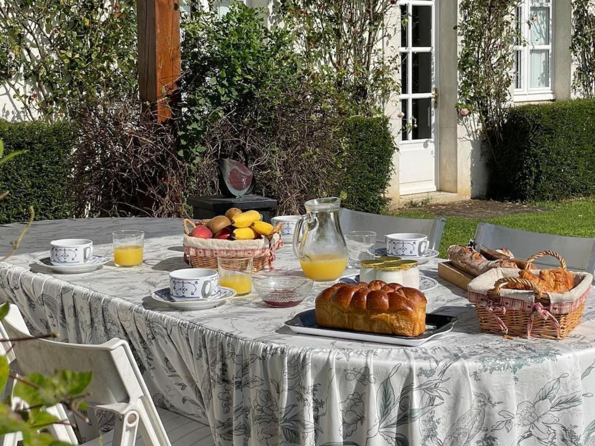 Maison De Famille Pres De Montargis - Elegance Et Confort En Foret - Fr-1-590-354 Paucourt Kültér fotó